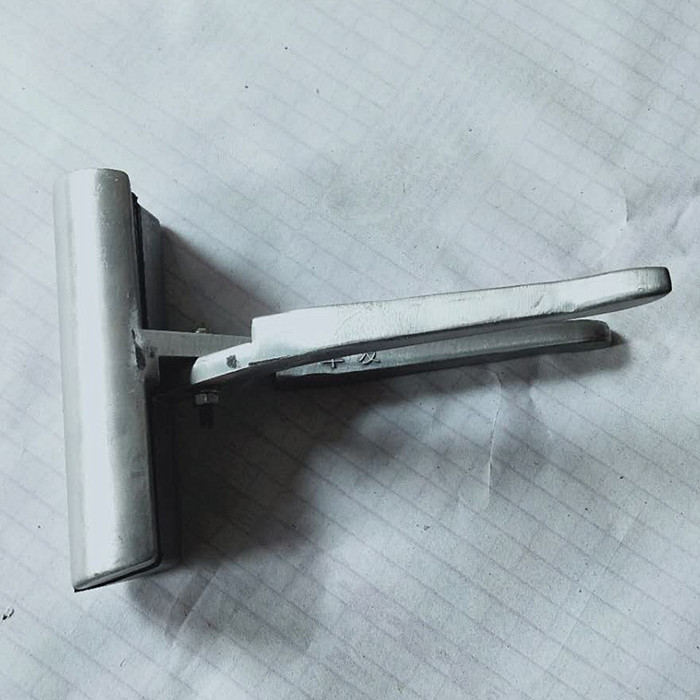拉网钳 拉网夹 丝印材料 制版工具 拉布钳 丝印器材 丝网印刷材料在类目 五金/工具, 手动工具, 夹持类工具, 其它夹持类工具中 - 来自Buy2taobao.com提供专业的淘宝代购服务