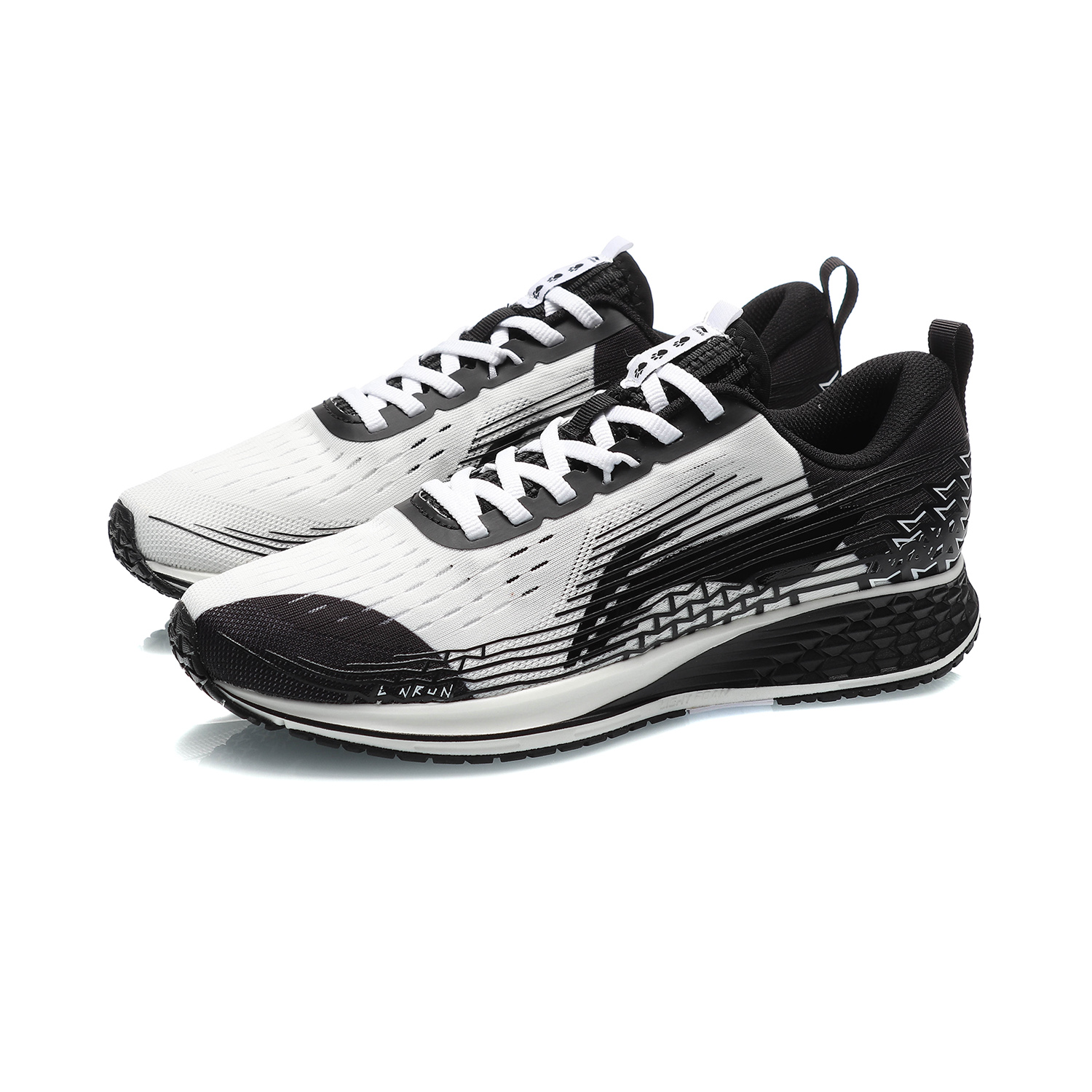 李宁女子跑步鞋赤兔4代缓震透气