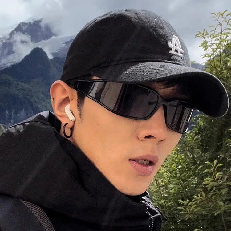 未来感2025新款发箍太阳镜男女登山护目墨镜正品骑行帅气酷黑眼镜
