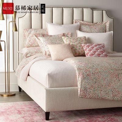 轻奢风米白色布艺软包公主床