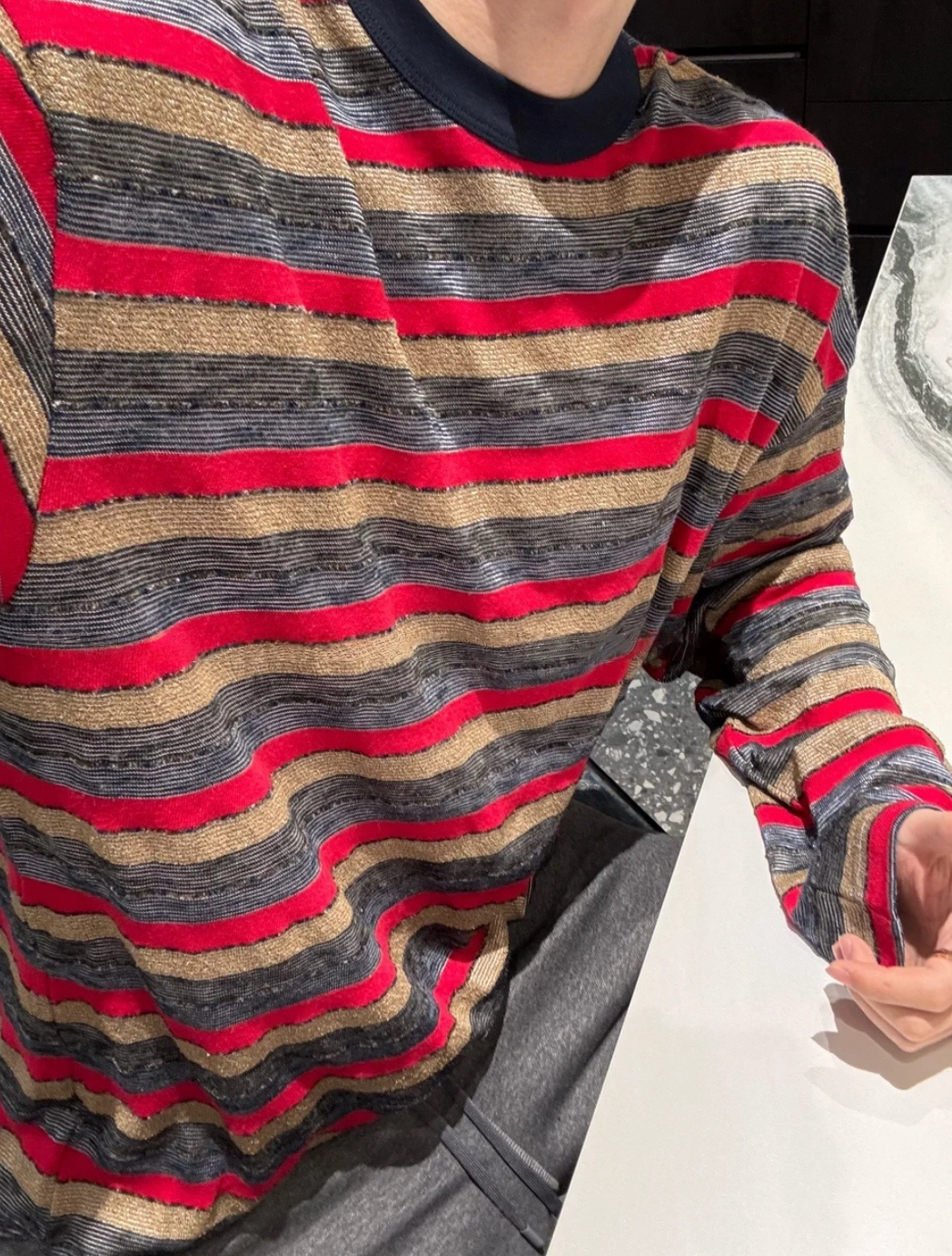 【陈发财】FA CAI新款多巴胺条纹打底长袖简约设计感小领口情侣款