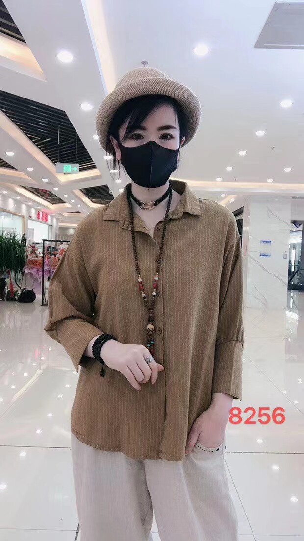 8256雪蓝衫棉麻宽松大码休闲上衣开衫春款外套衬衣女装妈妈衬衫