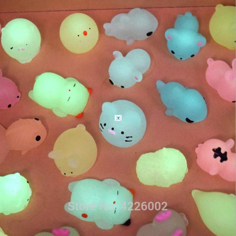 5pcs/pack Mochi Squishy Squeeze Cat Cute Antistress Squish