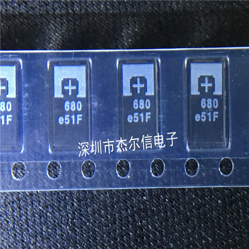 贴片三洋钽电容 2R5TPE680MCL 680UF 2.5V D型 进口原装 直拍