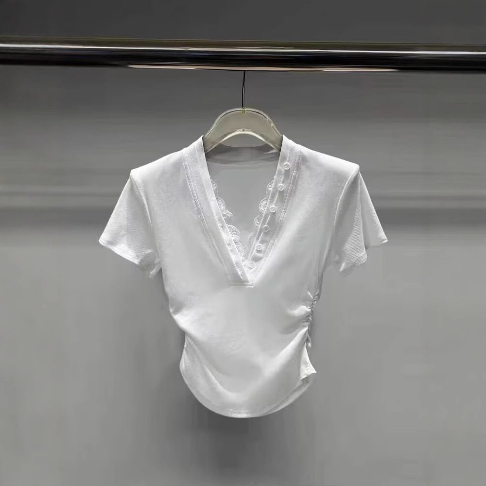 春夏修身型短款V领蕾丝拼接短袖T恤女白色收腰显瘦百搭上衣