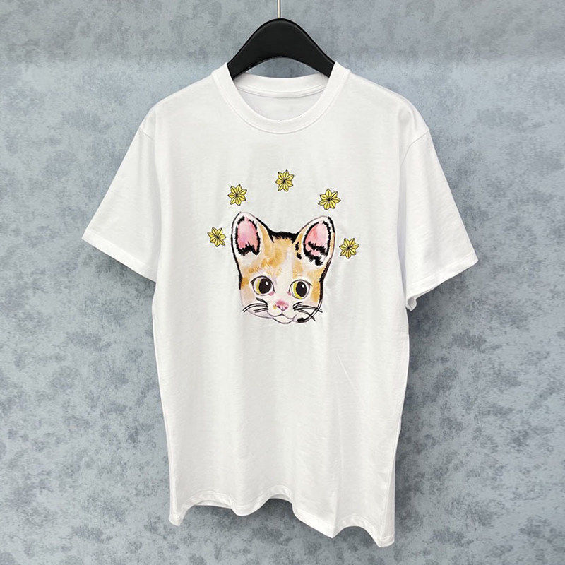 2026夏新款可爱白色猫咪印花短袖T恤女宽松圆领纯棉上衣卡通