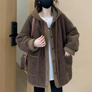 美拉德风羊羔毛外套女秋冬2024新款 遮肚子摇粒绒加厚连帽上衣 大码