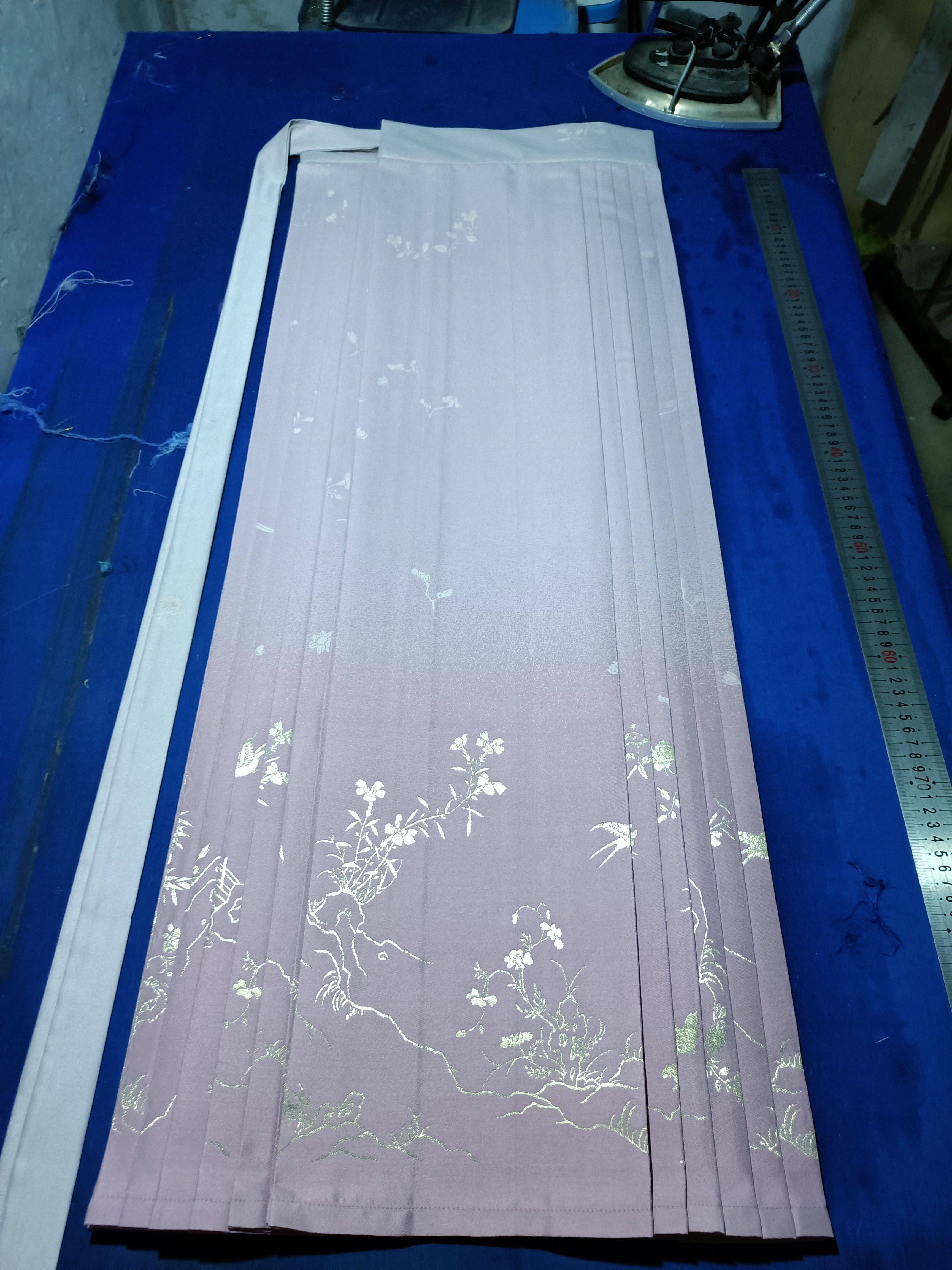 汉服来料加工马面裙百迭百褶裙破群旋裙齐胸裙半身裙褶裙花鸟定制
