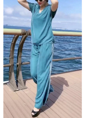 今年流行特惠9711大爱美依缘2025早秋新款时尚蓝色丝绒两件套短袖