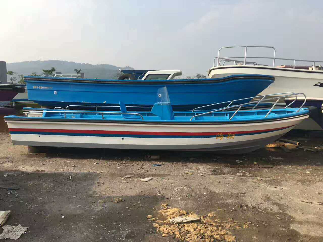 by670豪华版玻璃钢钓鱼艇海钓船快艇游艇渔船 活水舱工具仓自排水