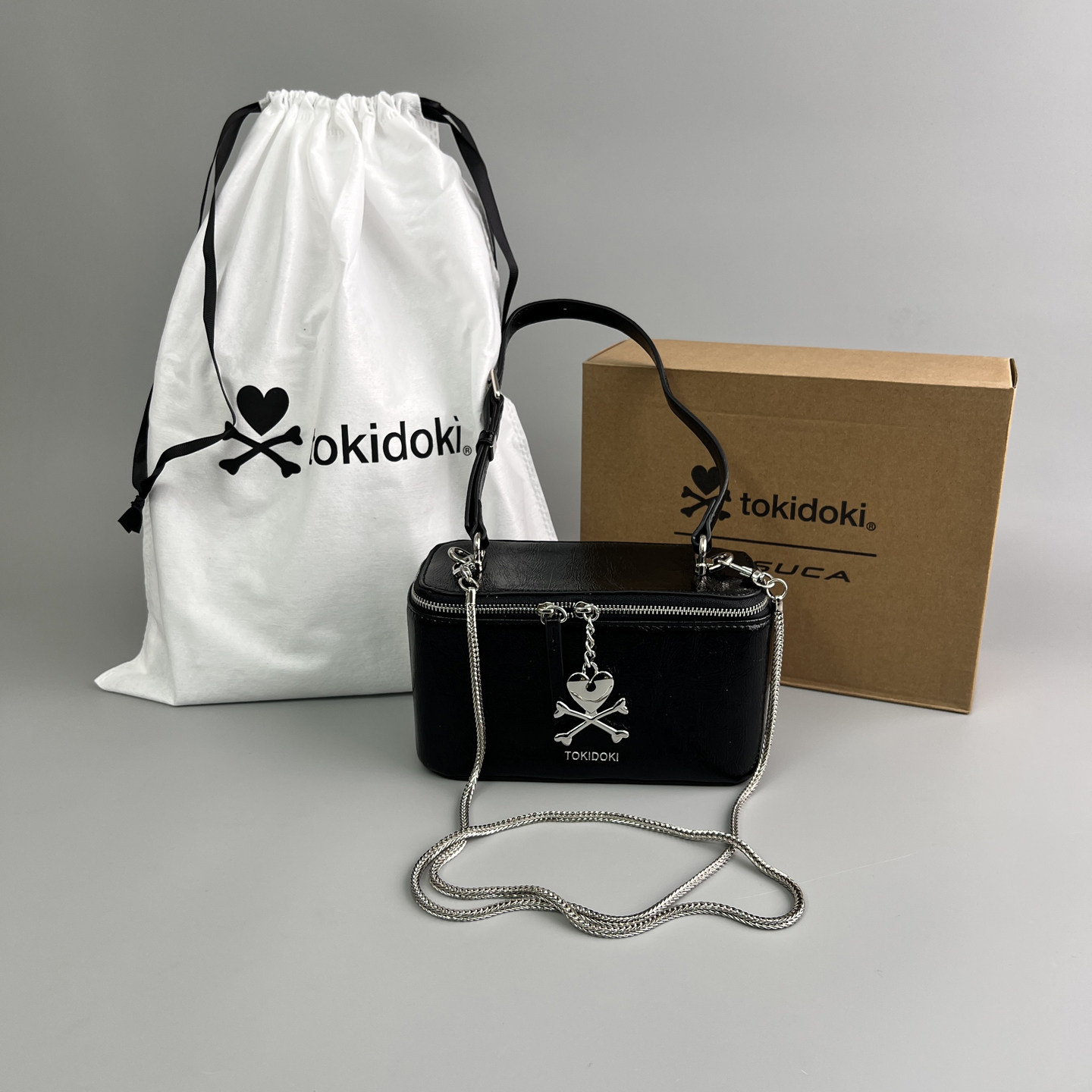 捡漏好价！内有镜子！女士朋克风方形链骷髅头条手提化妆品收纳包