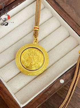 金店同款新中式国潮风转动盘龙罗盘吊坠 龙年仿金生肖龙挂坠批发