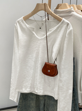 棉质亲肤白色打底衫小V领女早春2026新款T恤独特漂亮气质内0122r1