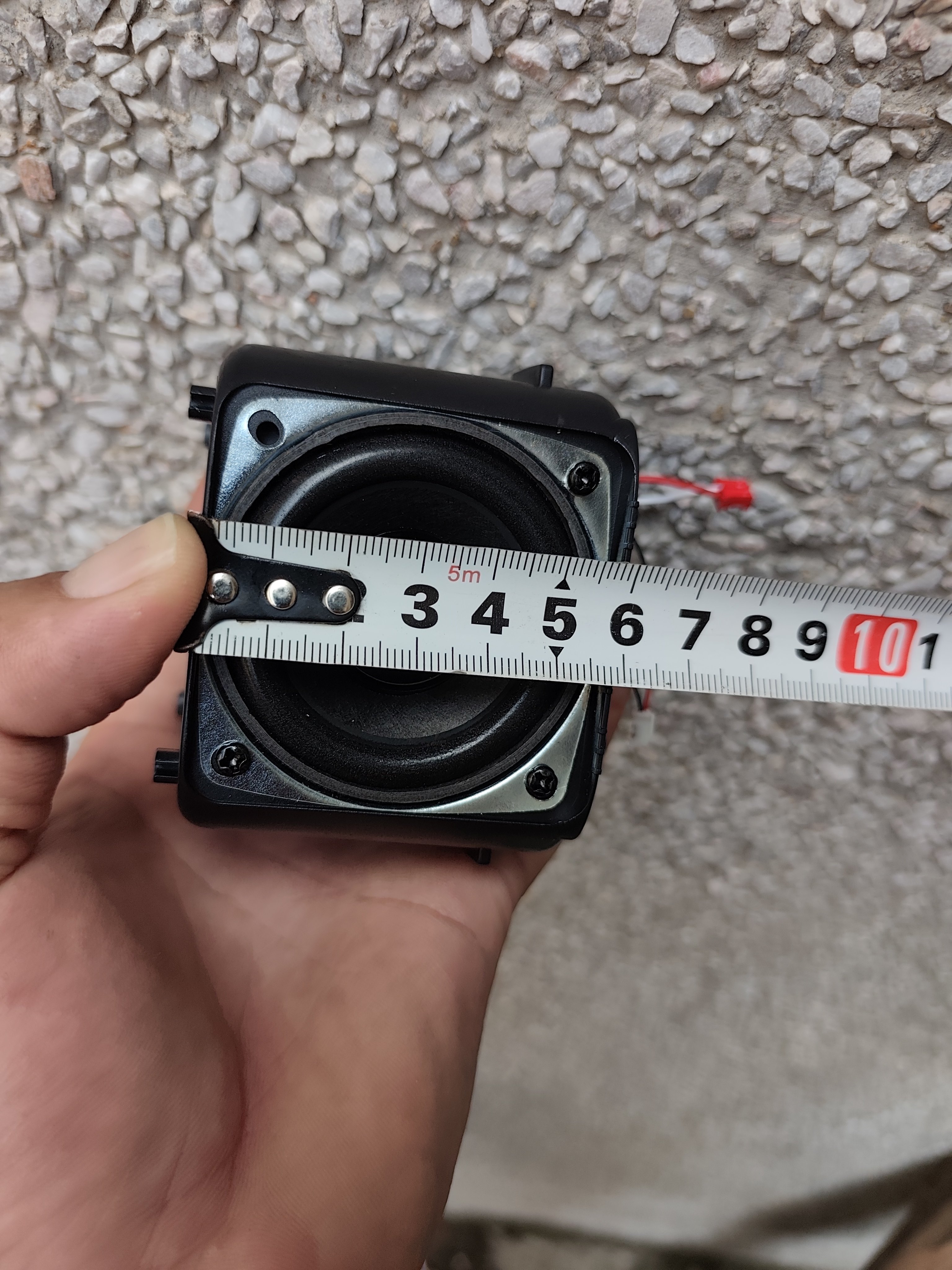 小音箱里面自带电池4∩5W喇叭没有资料改装Diy研究价