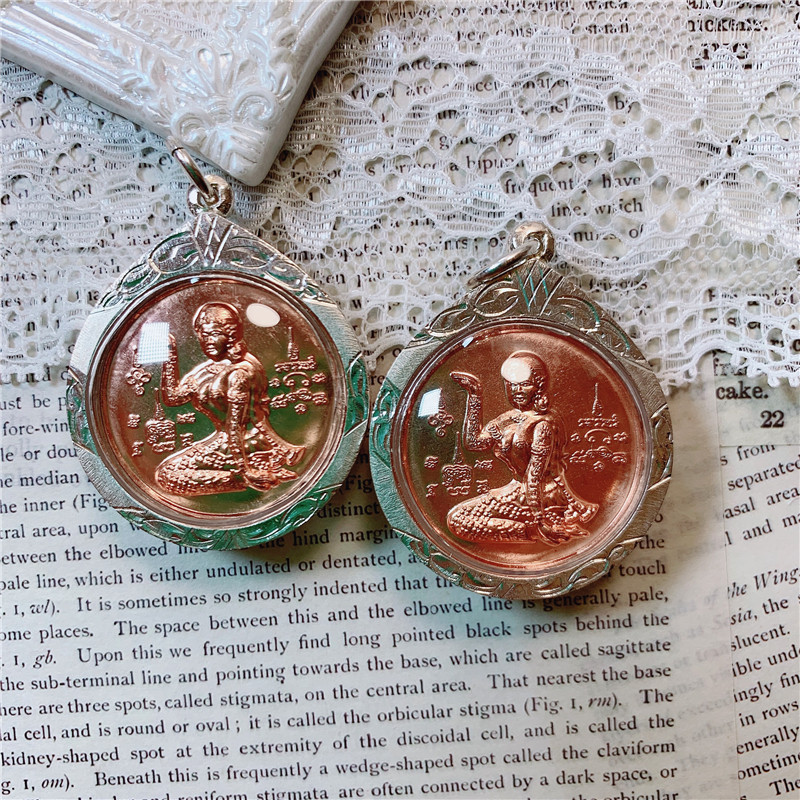 泰可可 法会版 招手 女神 硬币  纯银壳 泰国招手佩戴吊坠