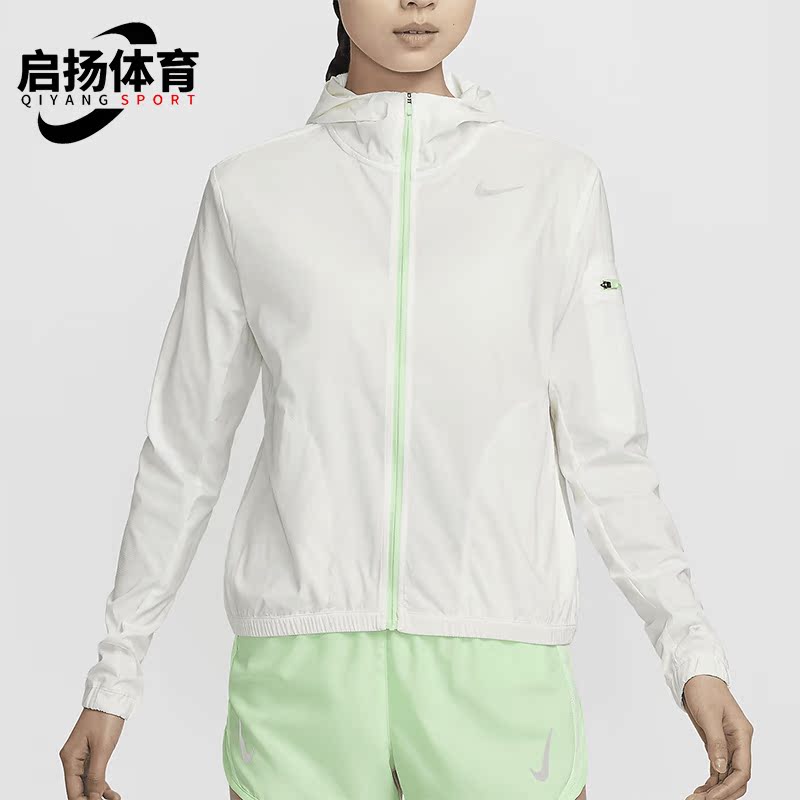 耐克女士拒水连帽跑步夹克