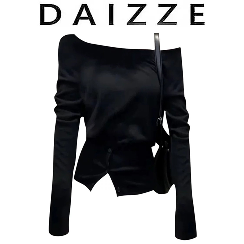 DAIZZE~斜肩一字领修身辣妹短款长袖T恤秋新款设计感黑色打底衫