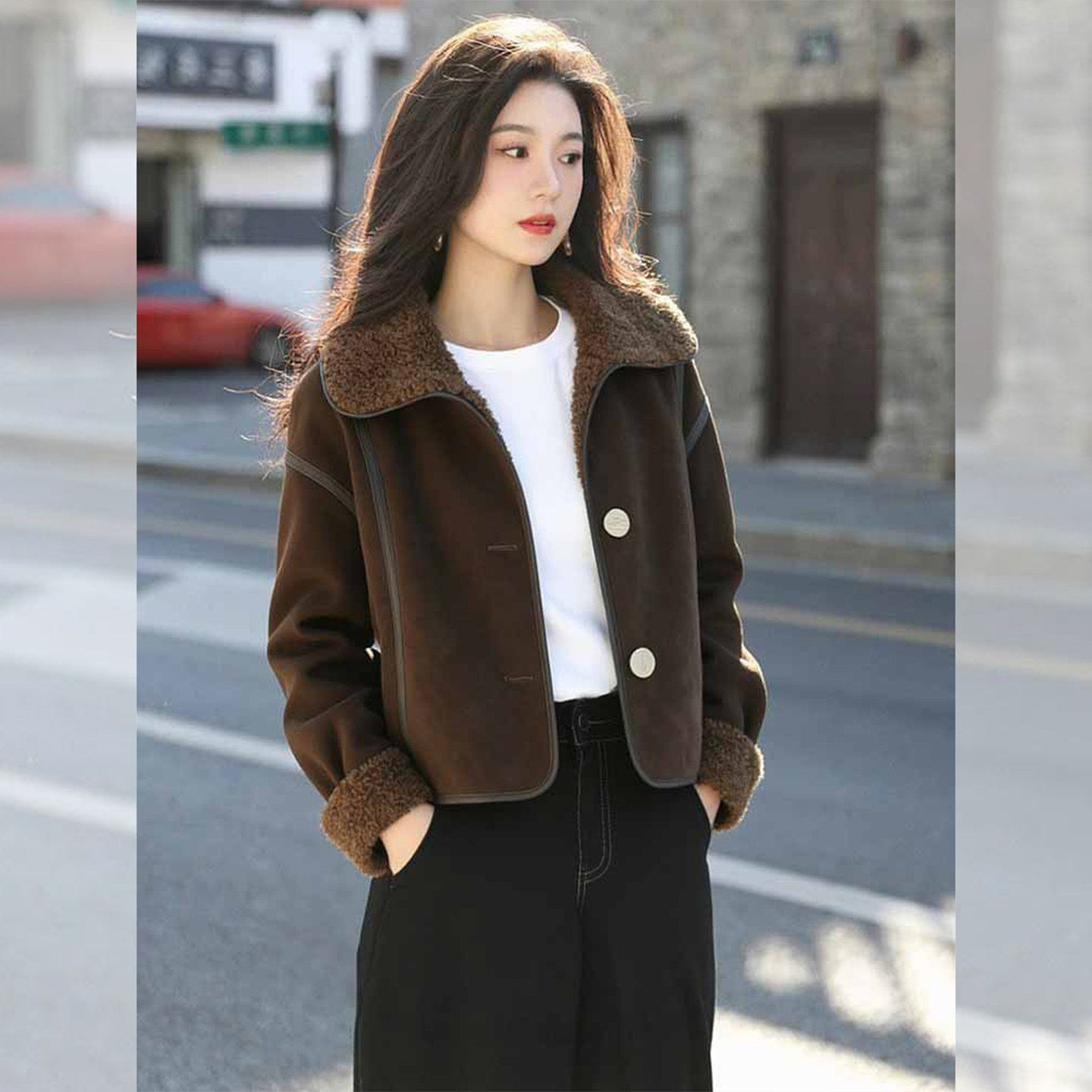 韩系巨好看的冬装咖色翻领小香风短款加绒加厚羊羔绒皮草外套女款,女装/女士精品,短外套,淘宝优惠券,粉丝福利购,淘宝优惠卷