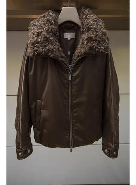 JR 2025冬季新款 时尚百搭羊羔毛拼接鹅绒防水羽绒服女XRJ7G06C