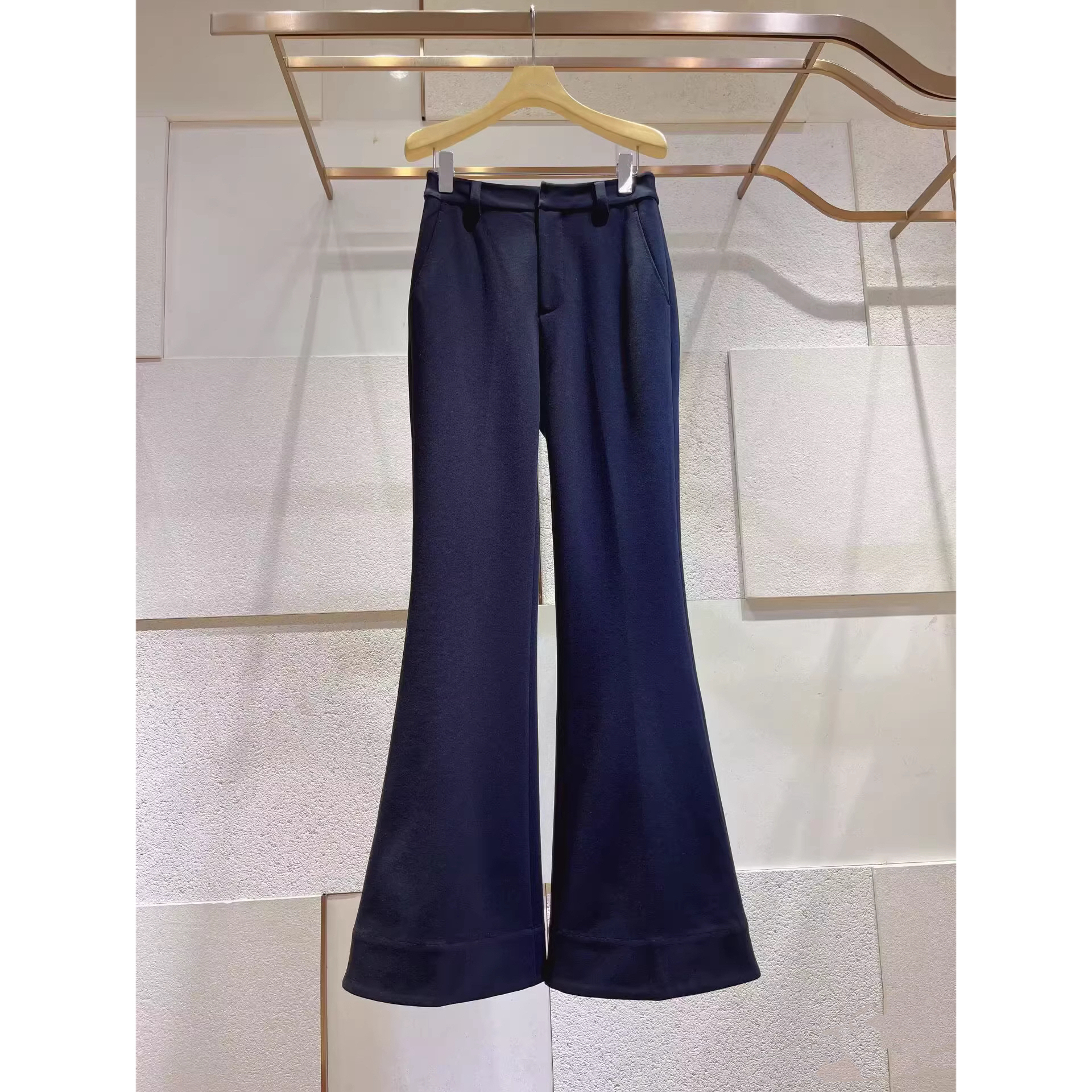 JR 专柜正品 2025秋季新款 修身显瘦微喇叭时尚休闲裤女XRJ4K01D