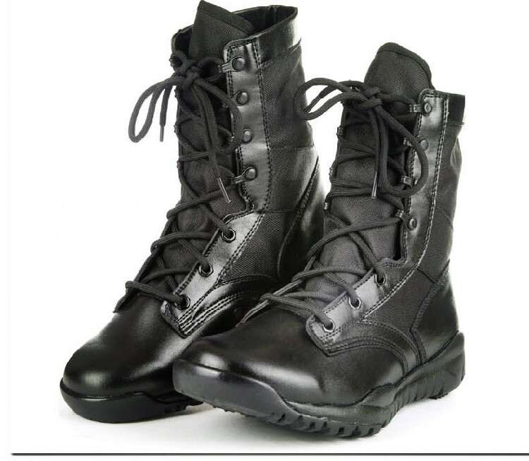 Boots militaires en cuir - Ref 1398024 Image 1