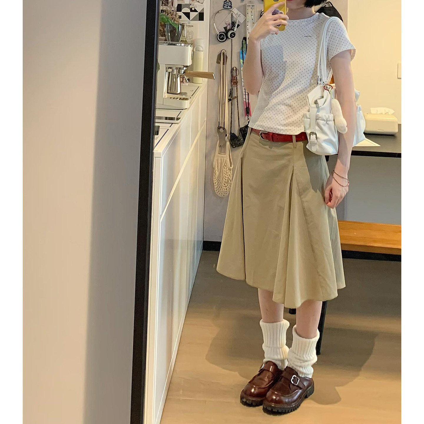 法式复古卡其色半身裙女低腰宽松气质休闲简约百搭通勤褶皱A字裙
