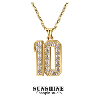 欧美足球C罗梅西球衣7号10号项链嘻哈球星号码 满钻钛钢吊坠配饰品