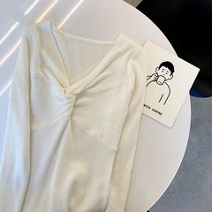 Real price early spring new collar knitted bottomed shirt women's sense of design slim inside with long sleeve sweater top