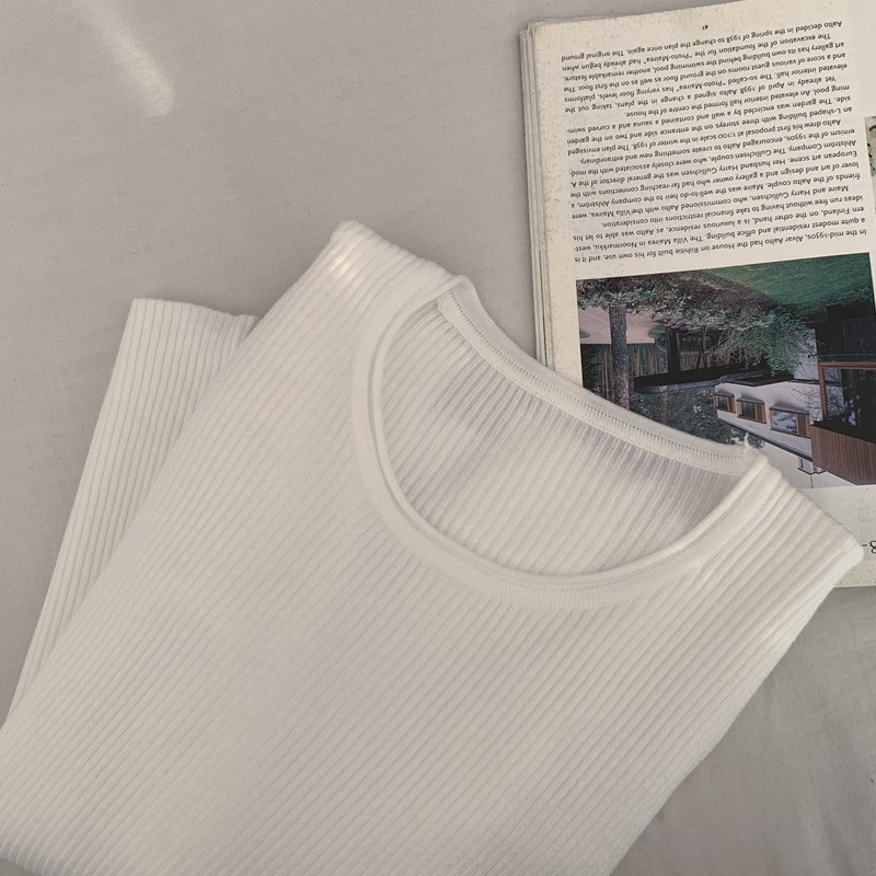 Real price early spring T-shirt women's autumn and winter new slim and versatile bottom coat crew neck sweater