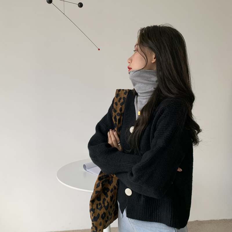 Real price autumn and winter new solid color sweater female student Korean soft wind long sleeve sweater cardigan coat