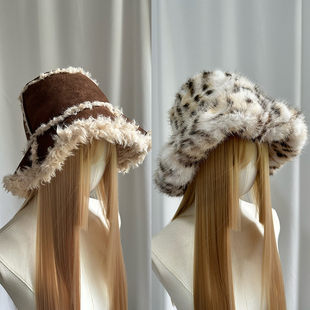 仿皮草帽子女秋冬毛绒渔夫帽高级感显脸小保暖豹纹雷锋帽毛毛帽