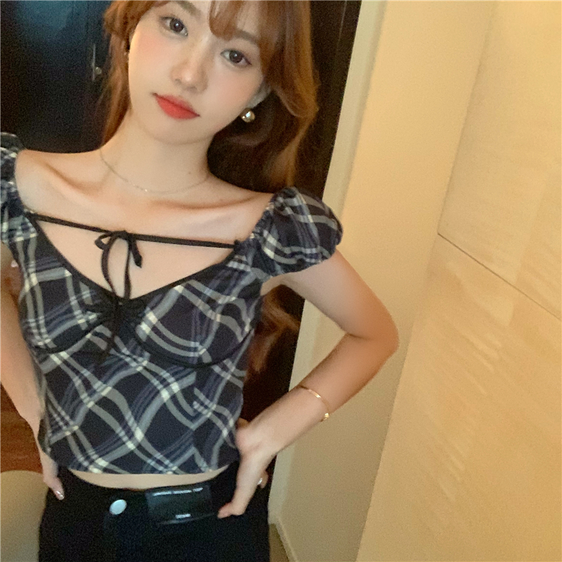 Real time Plaid vest / short sleeve