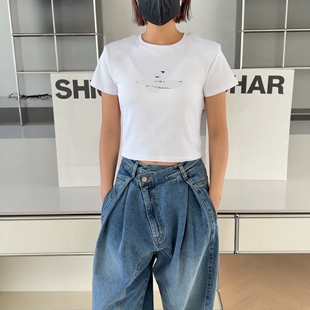 现 诗歌兰女装2026春季新款8032小版T恤字母正肩短袖弹力上衣欧货