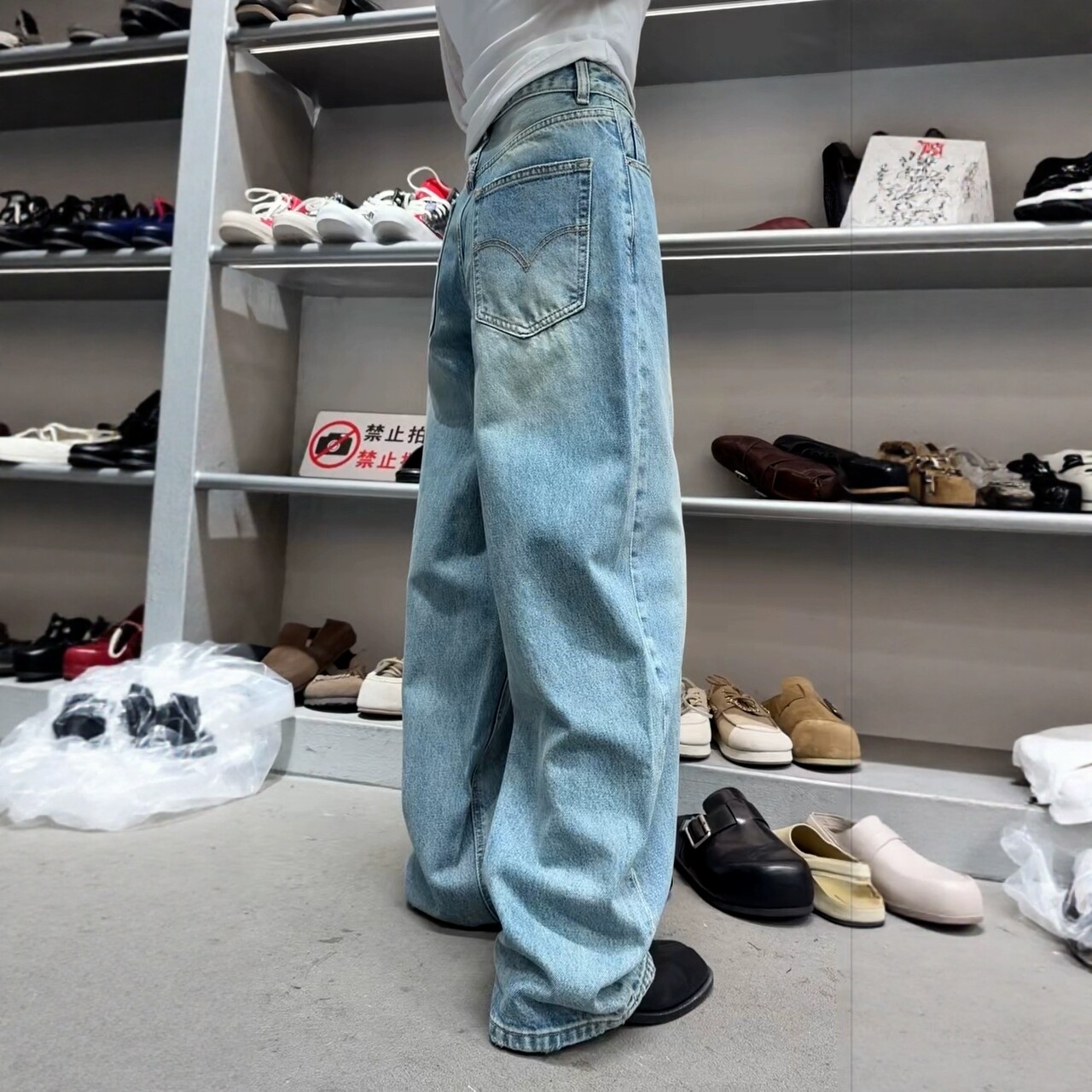 热销诗歌兰正品女装2026春装新款8063-1弯刀牛仔裤极简宽松百搭潮