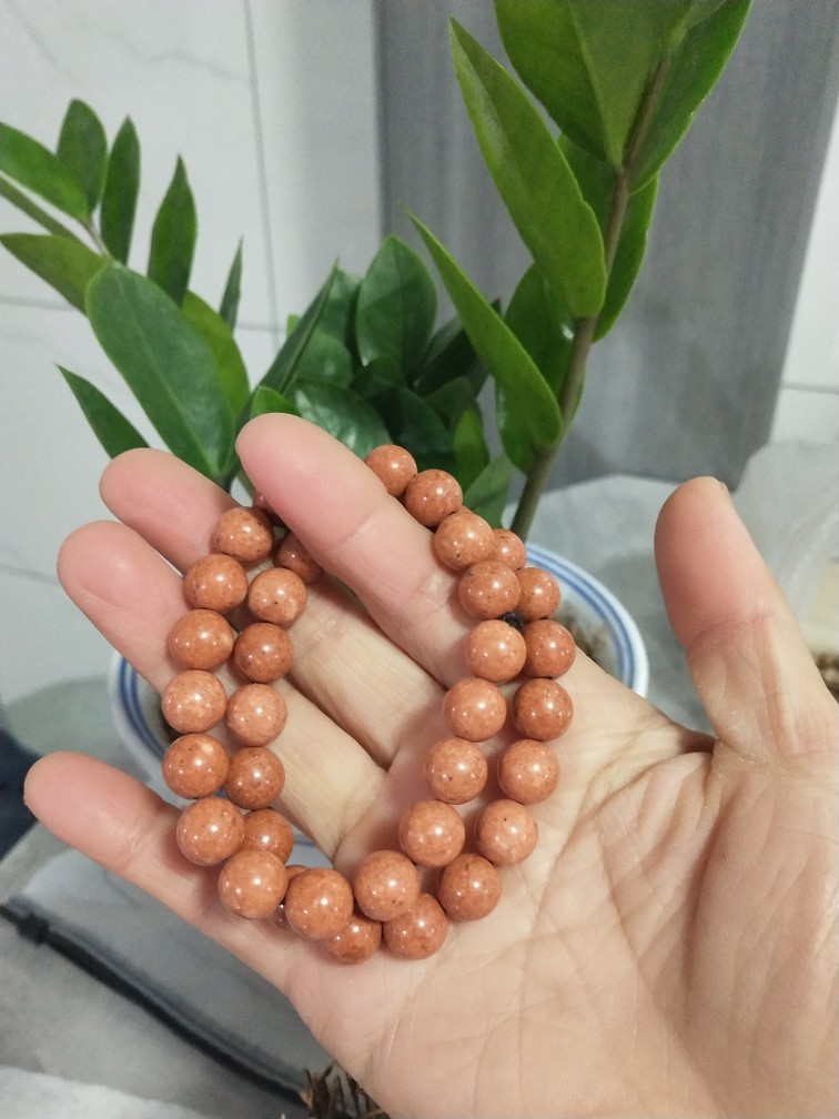 天然玉石西藏象牙玉红色手链一手货源价位合适