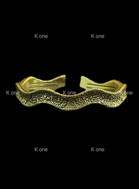 K one潮牌黑金手镯男女款英文涂鸦复古百搭高级感镯子