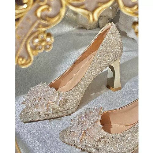 粗跟婚鞋新娘鞋女秀禾主婚纱两穿防水台水晶鞋订婚鞋高跟鞋伴娘鞋