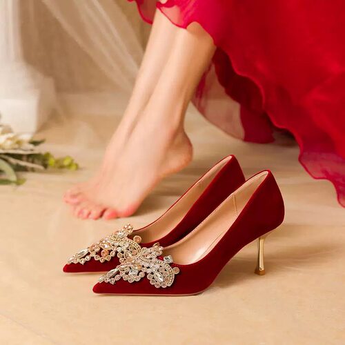 2025新款红色秀禾婚鞋新娘鞋女敬酒服高跟鞋细跟尖头单鞋浅口孕妇