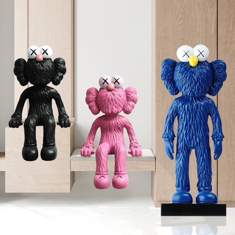 kaws暴力熊装置艺术风展厅摆件
