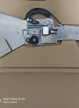 KW1-M1100-030 YMH SMT CL8*4 FEEDER 0603 0805 1206 yv100xg