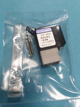 雅马哈贴片机YV100II XE XG YG100 200 300真空电磁阀A010E1-44W