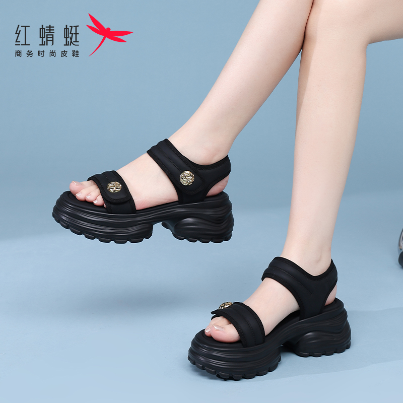 红蜻蜓夏季厚底增高凉鞋