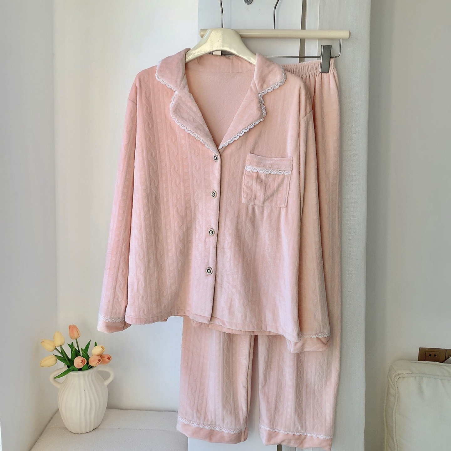 新款海岛绒睡衣女秋冬季翻领纽扣