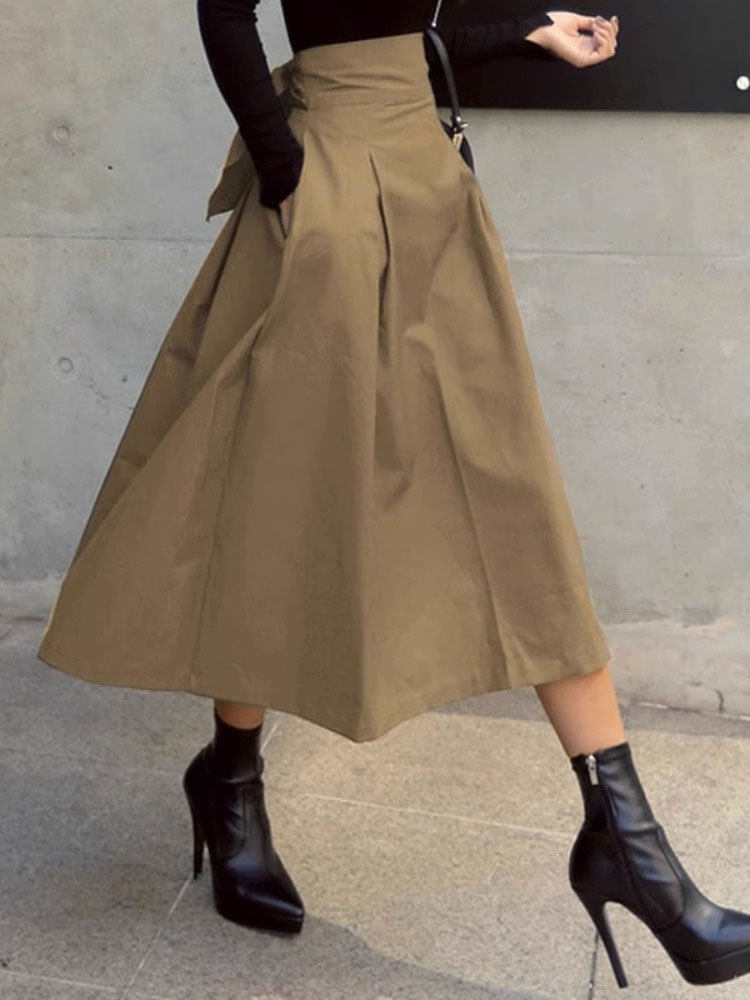 卡其色半身裙女春秋2025新款小个子束腰蝴蝶结a字伞裙中长款半裙