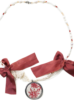 Unlogical Poem 复古手作蕾丝花卉剪影小人AB面项链