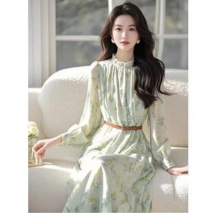 法式春秋绝美漂亮海边度假气质收腰显瘦绿色碎花连衣裙子女初春季