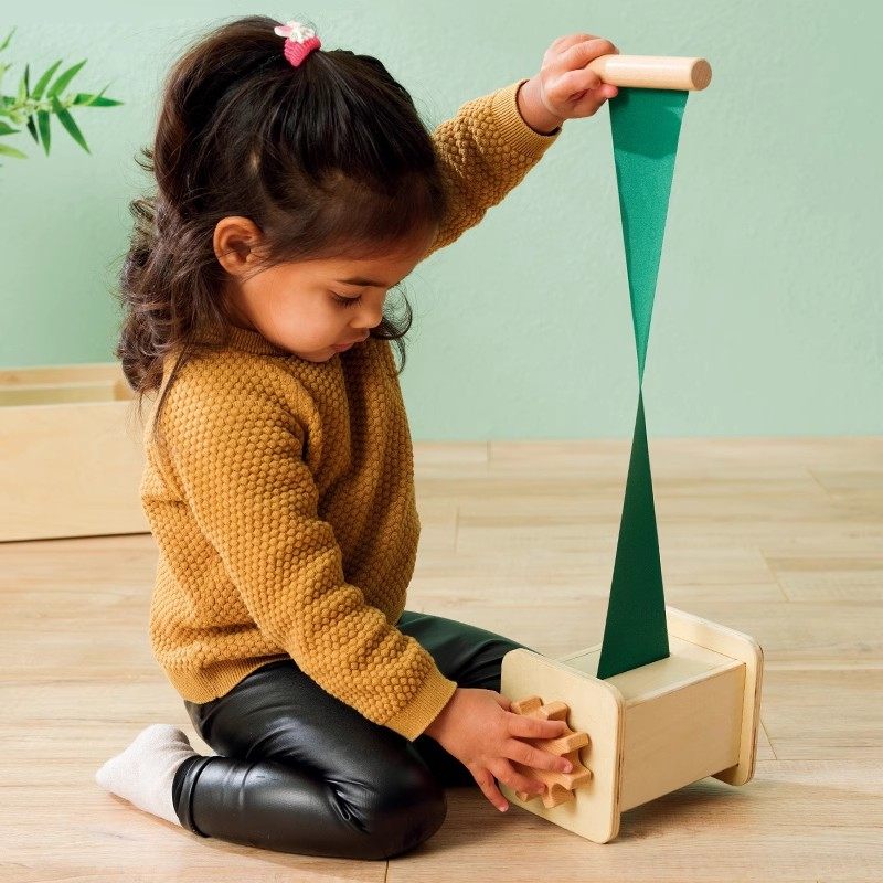 0-3岁织物卷绕机运动技能