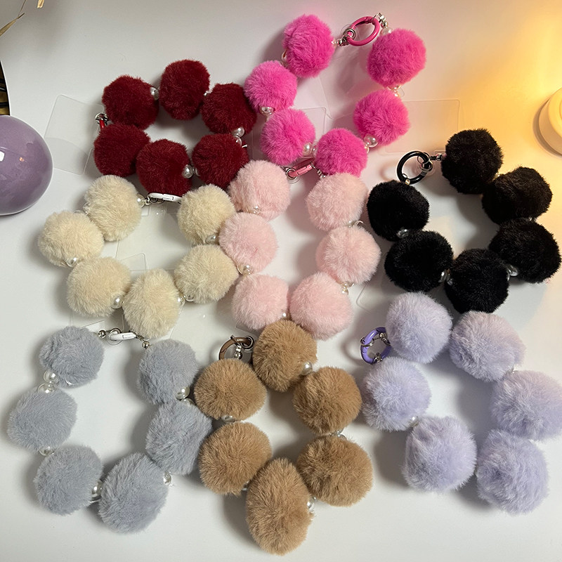 秋冬款毛绒珍珠手机链链条手机挂绳毛球手腕挂链户外便携防丢手提