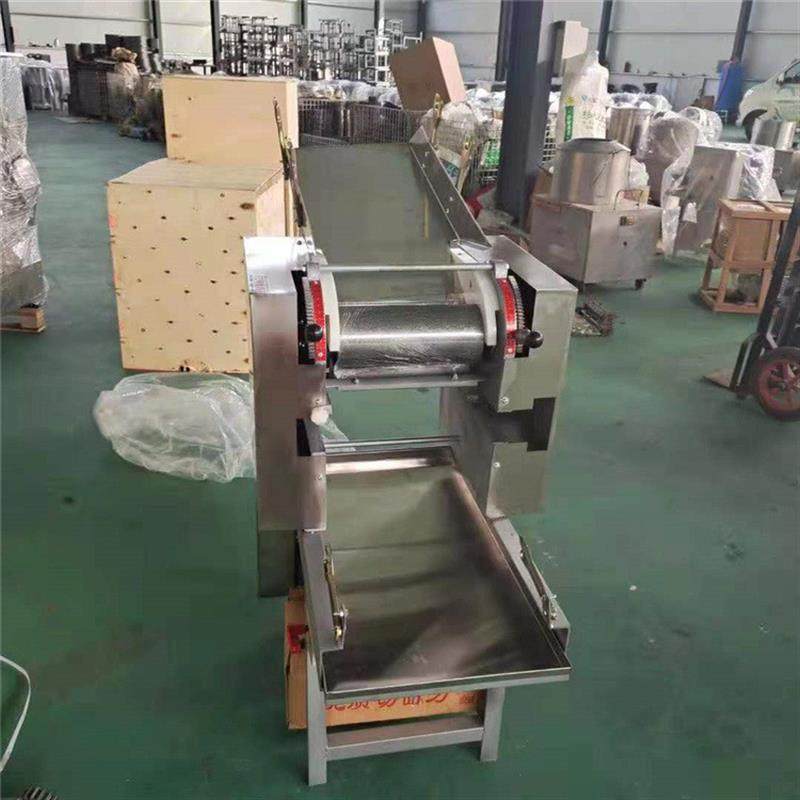 供应陕西西安不锈钢面条机 60型号  质优价廉的面条机 面条机图片