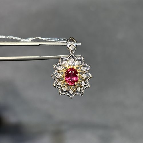 18k金天然红尖晶石项链配钻石5*7